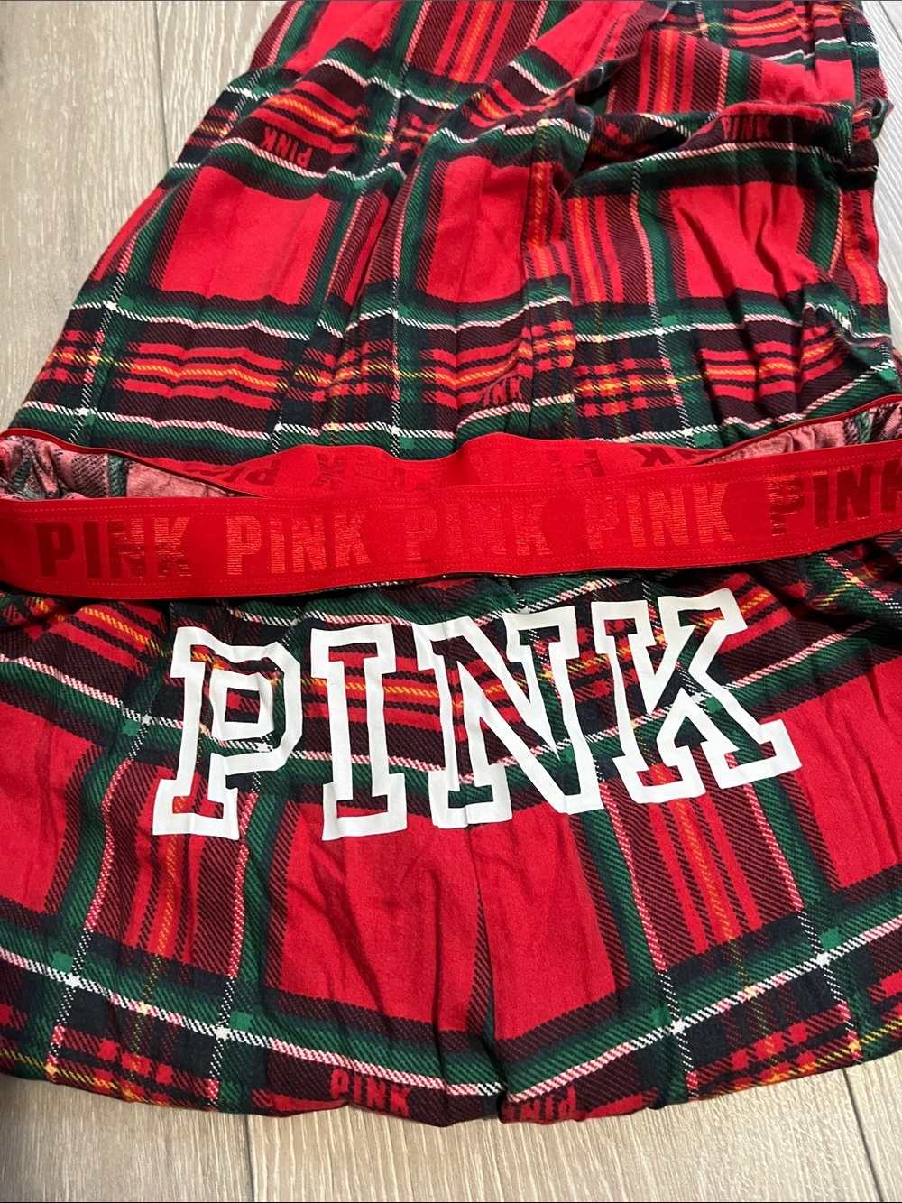 PINK Victoria's Secret Red Green Plaid Pajama Bottoms - Picture 6 of 6